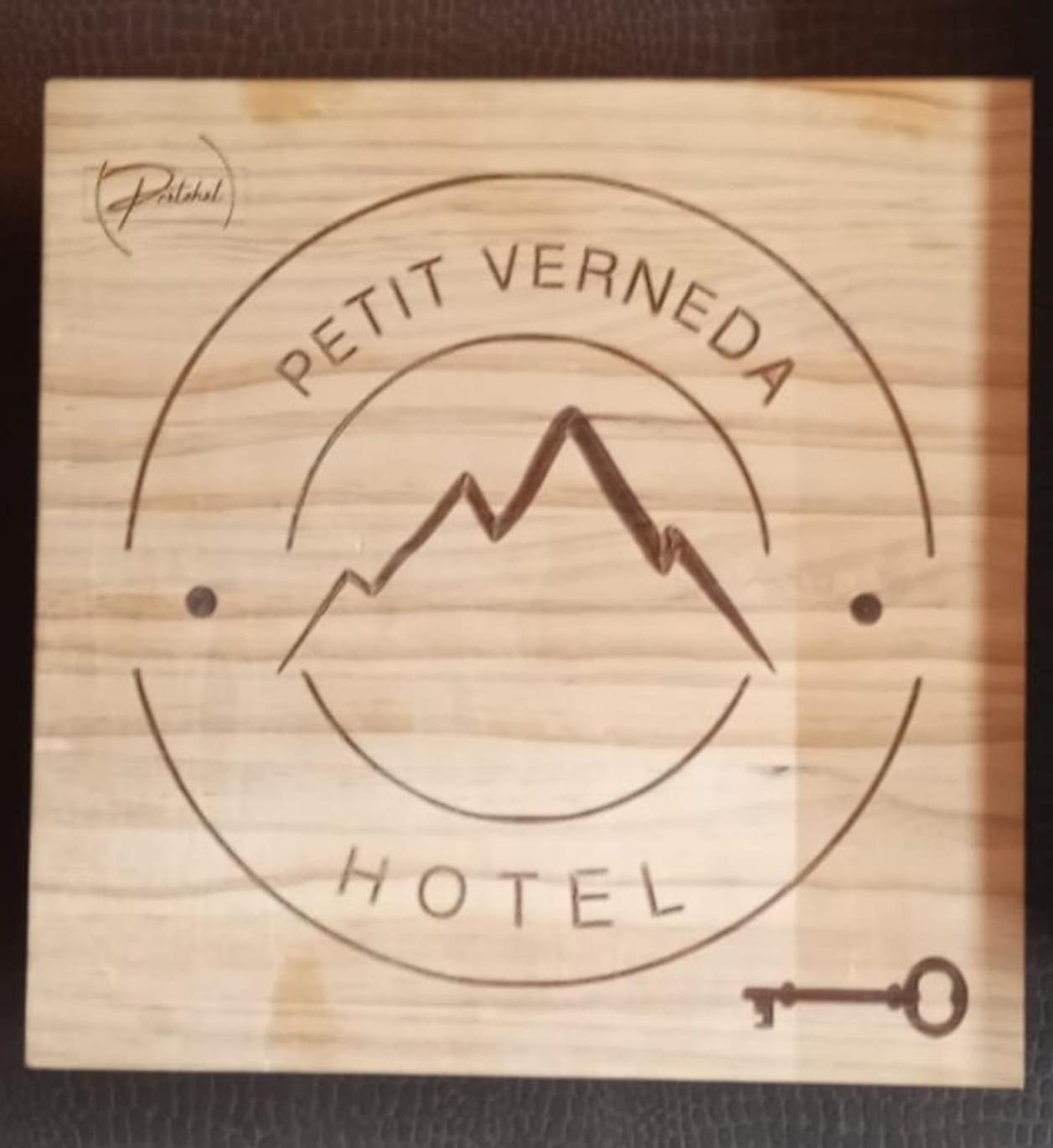Petit Verneda 카소 외부 사진